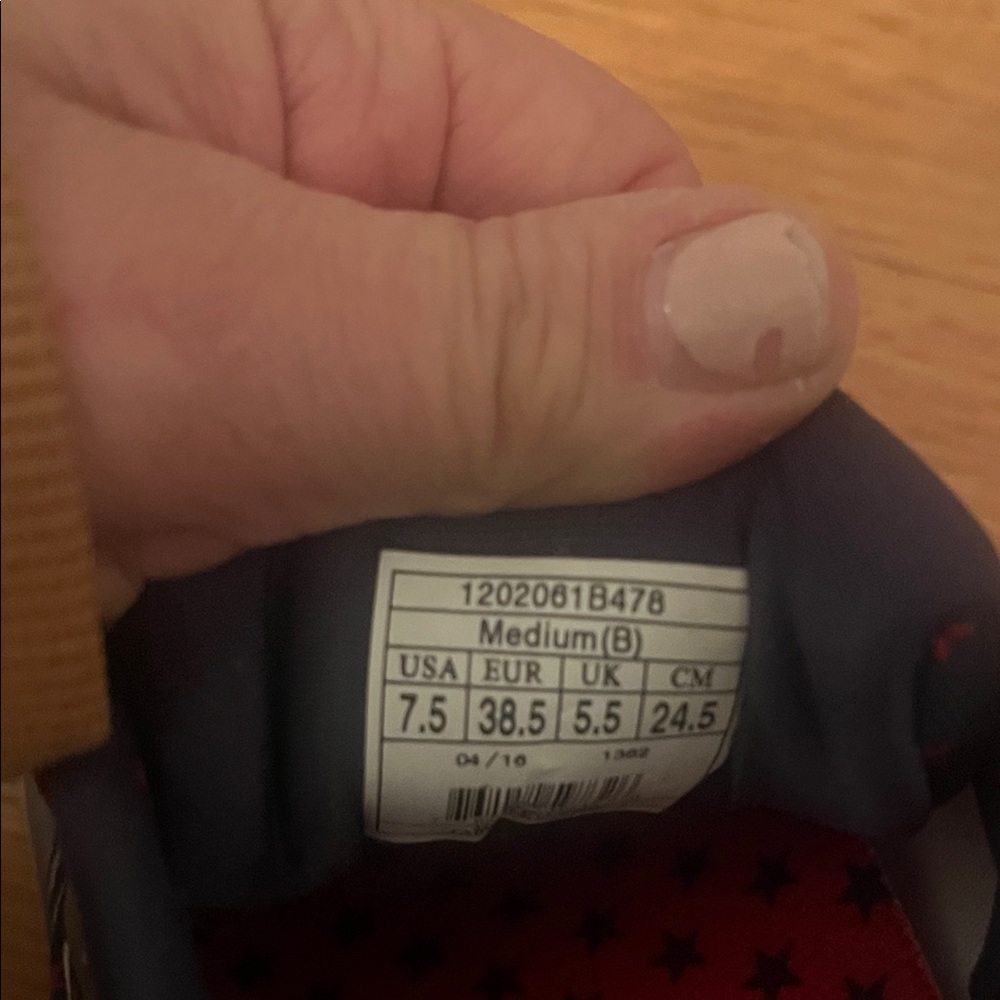 Brooks Launch Red Star Patriotic Running Shoes Sneakers - US 7.5 - Picture 7 of 8